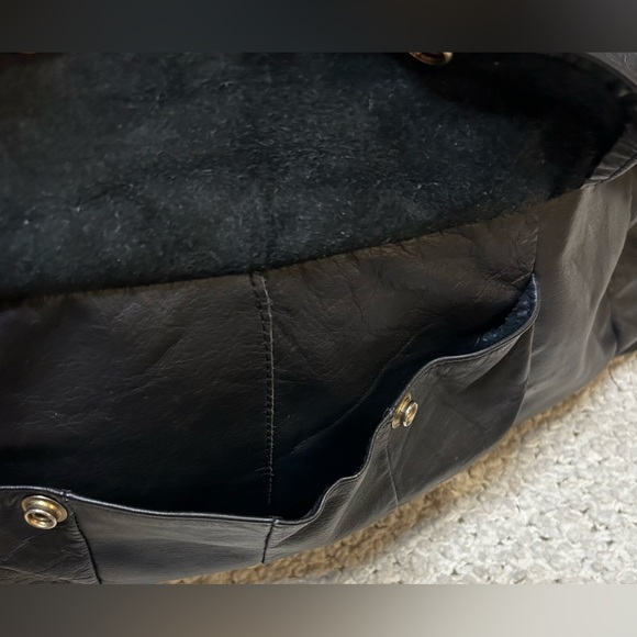 Vintage 70s Large Leather Travel Bag - Picture 8 of 15